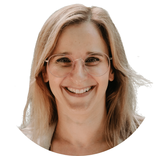 Übersetzungsbüro ALLESRPACHEN - Testimonial Portrait von Elisabeth Faustmann - Neuroth